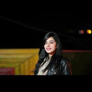 Meet your Posher, Aisha